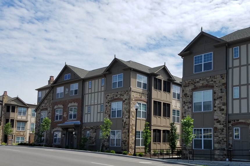 Bloomington Apartment Exterior Photos City Flats on Walnut